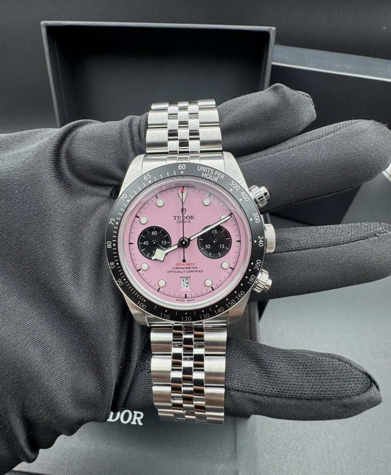 TUDOR BLACK BAY PINK