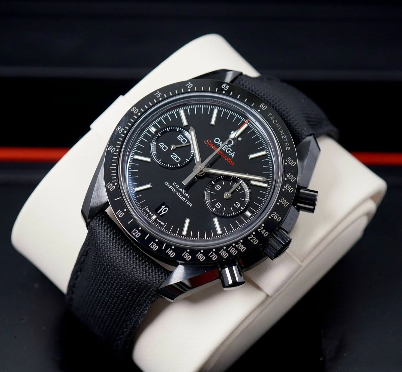OMEGA DARK SIDE OF THE MOON