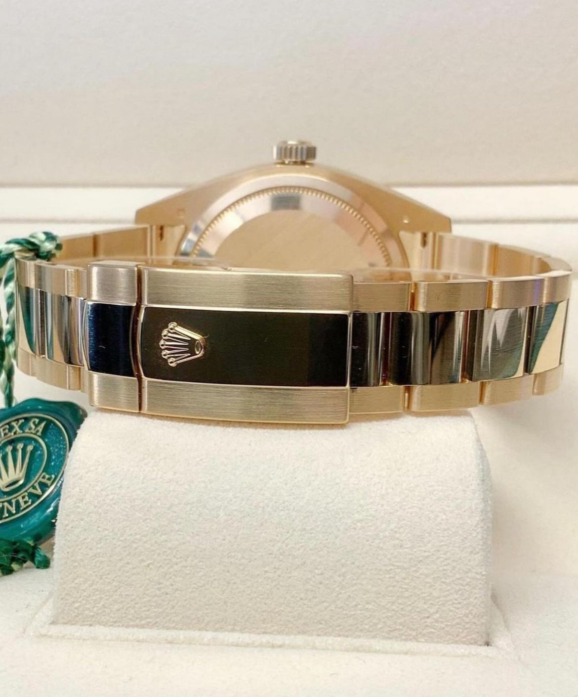 ROLEX SKY DWELLER ORO QUADRANTE NERO