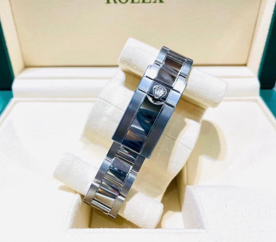 ROLEX YACHT-MASTER BLU DIAL