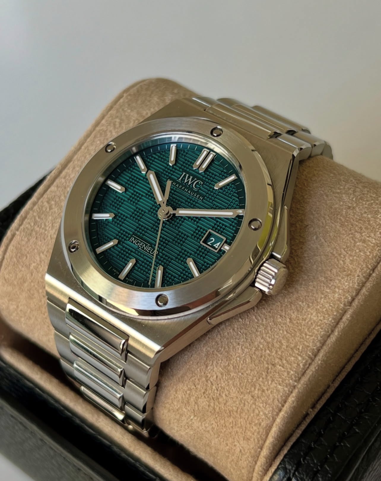 IWC INGENIEUR Automatic 40mm Olive Green Dial