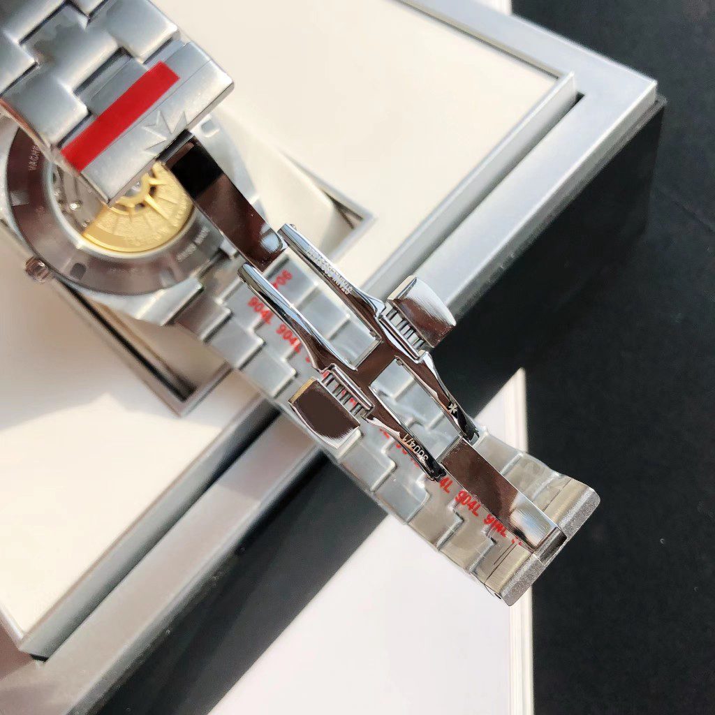 Vacheron Constantin Overseas Black Dial 41mm