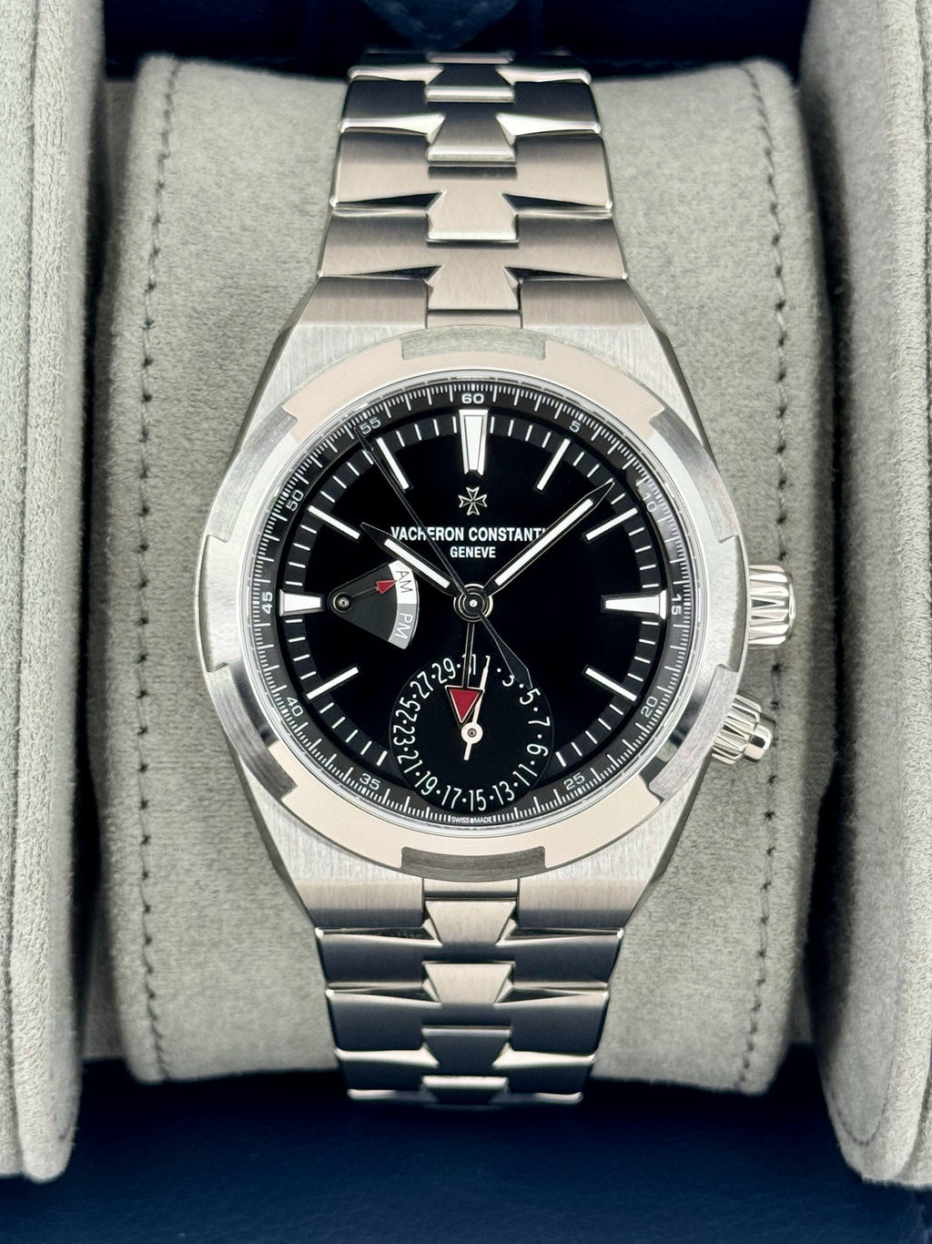 Vacheron Constantin Overseas 41mm 7920V Dual Time Black Dial