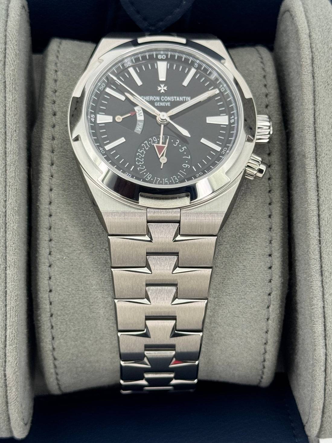 Vacheron Constantin Overseas 41mm 7920V Dual Time Black Dial