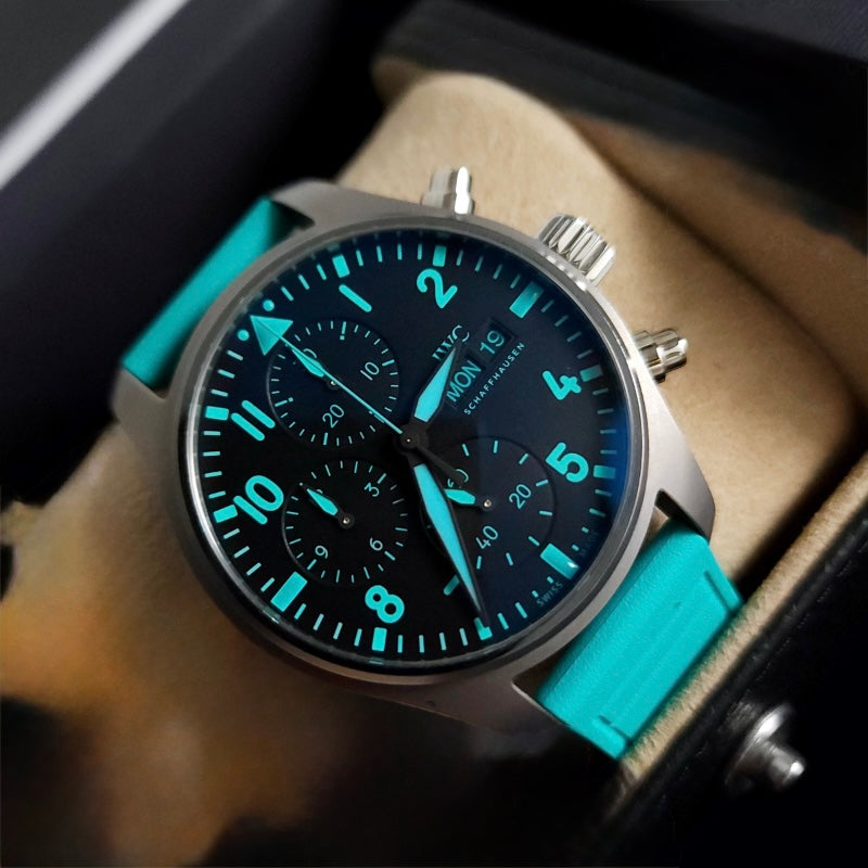 IWC Pilot’s 2024 “Mercedes-AMG Petronas F1 Team"