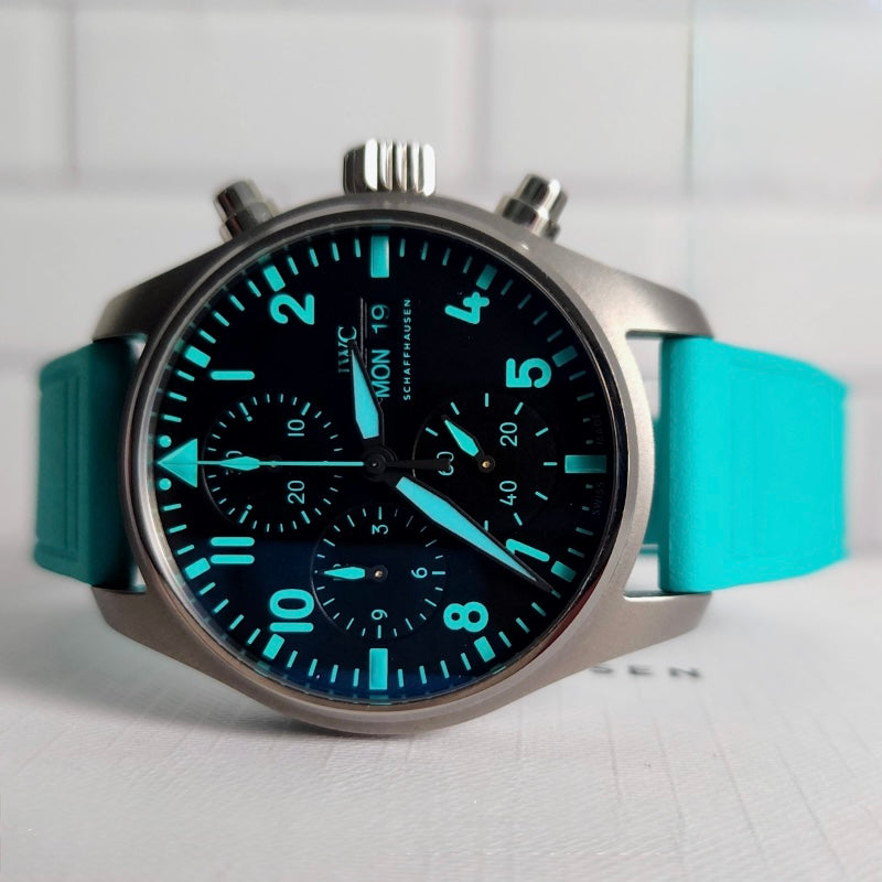 IWC Pilot’s 2024 “Mercedes-AMG Petronas F1 Team"
