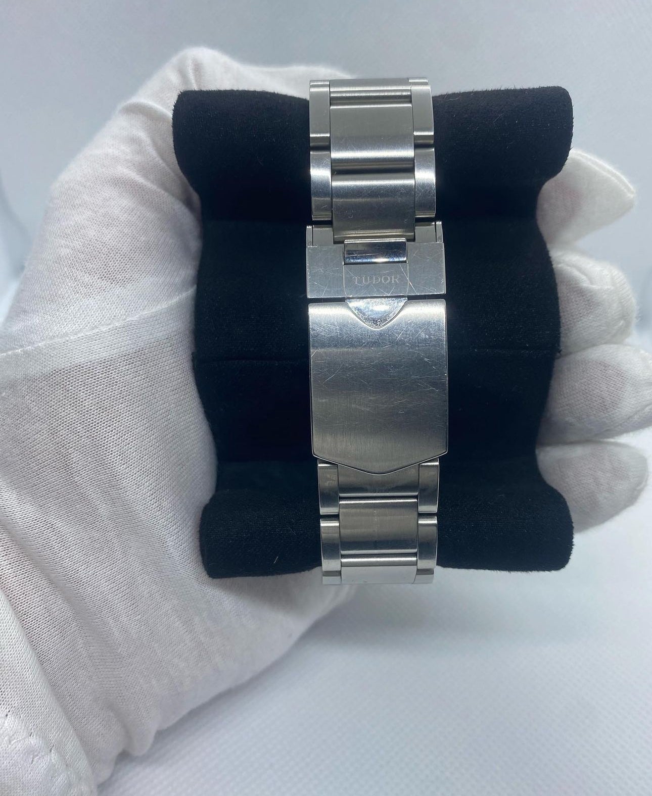 TUDOR BLACK BAY 41MM OYSTER