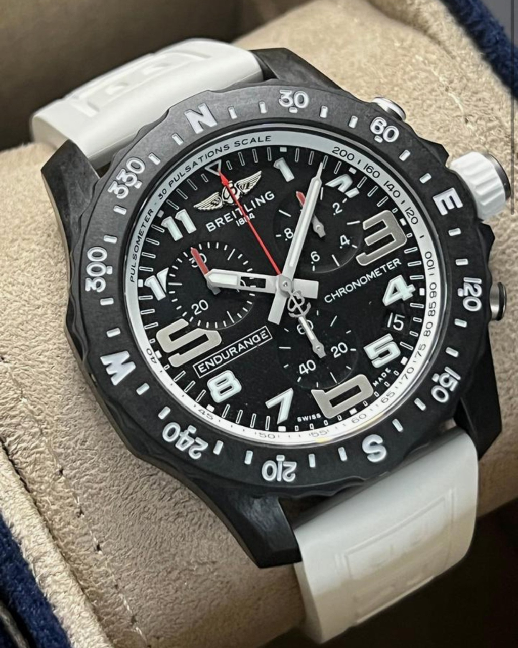 Breitling Professional Endurance Pro 44 White