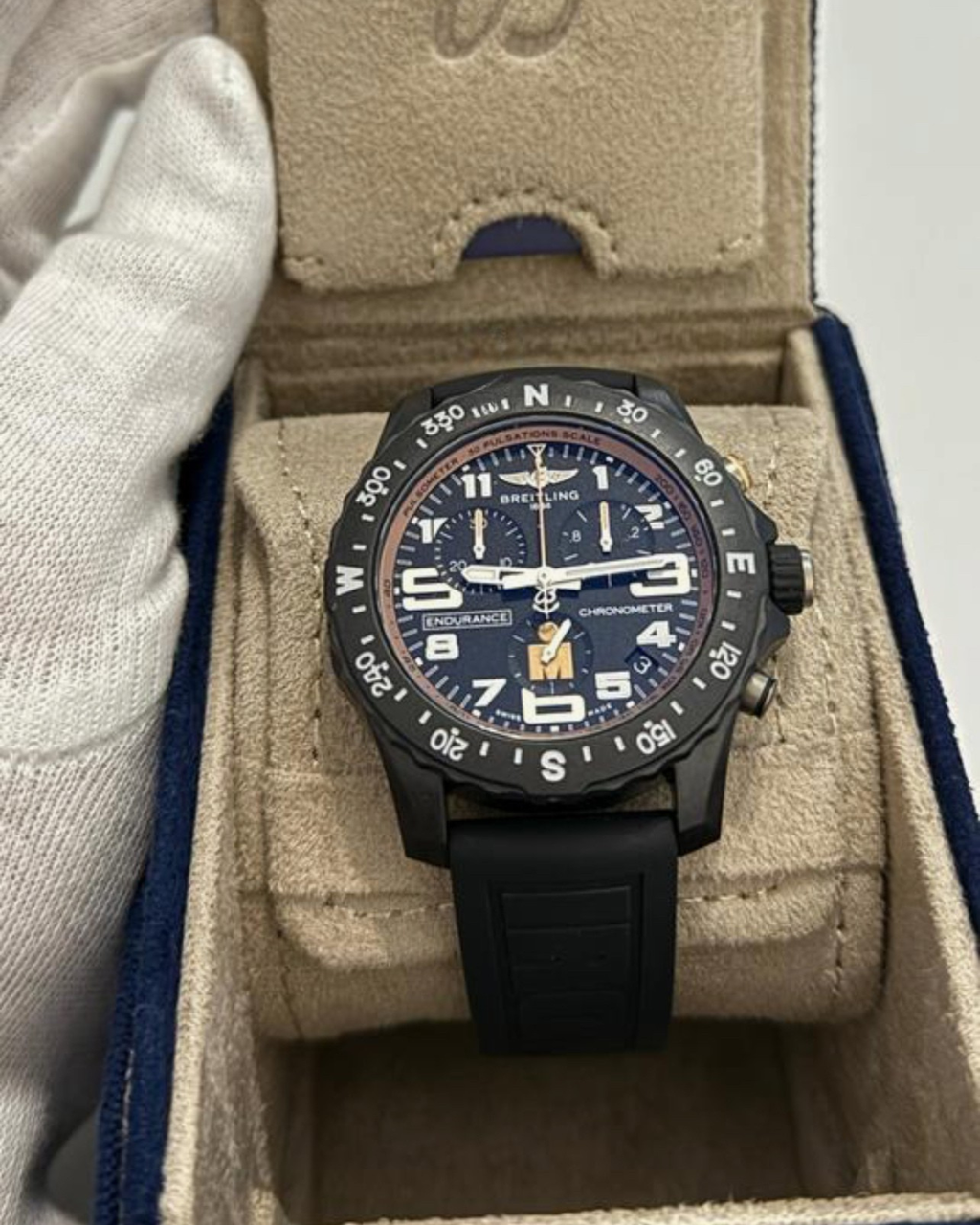 Breitling Professional Endurance Pro 44 IRONMAN® Finisher