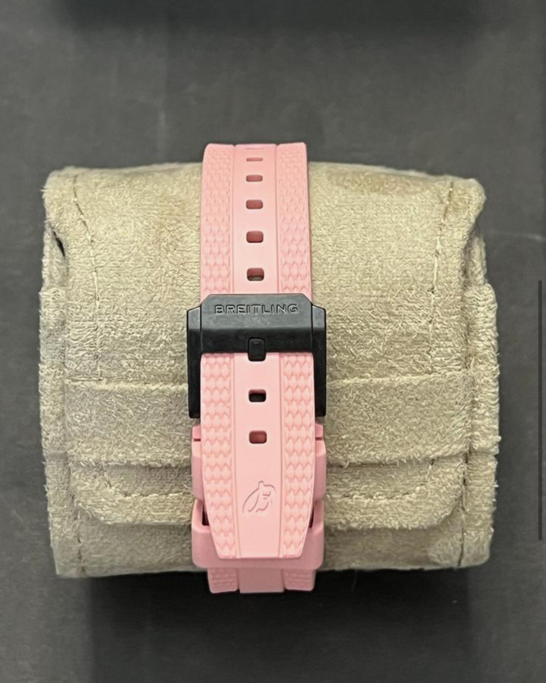 Breitling Professional Endurance Pro 38 Pink