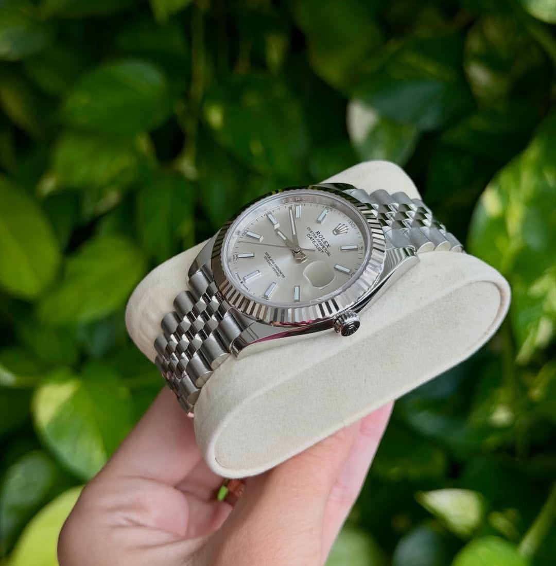 ROLEX DATEJUST JUBILÉE SILVER DIAL