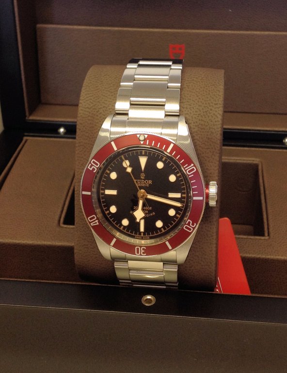 Tudor Pelagos Red