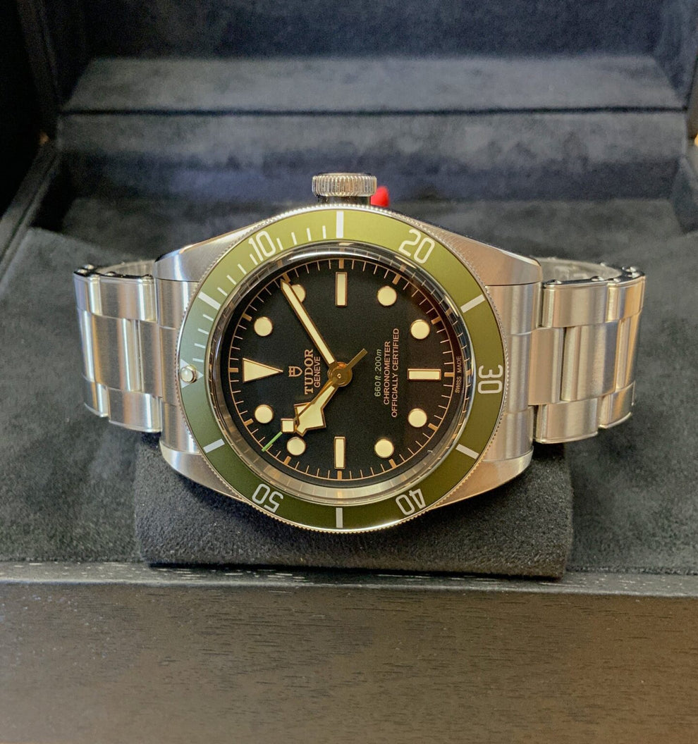 Tudor Heritage Black Bay Harrods Green