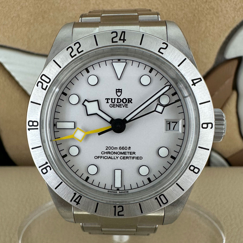 Tudor Black Bay Pro