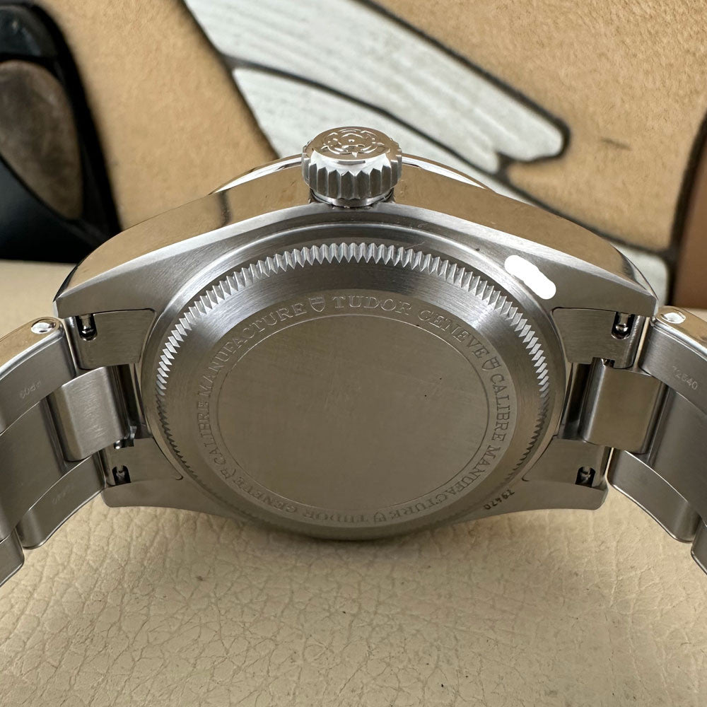 Tudor Black Bay Pro