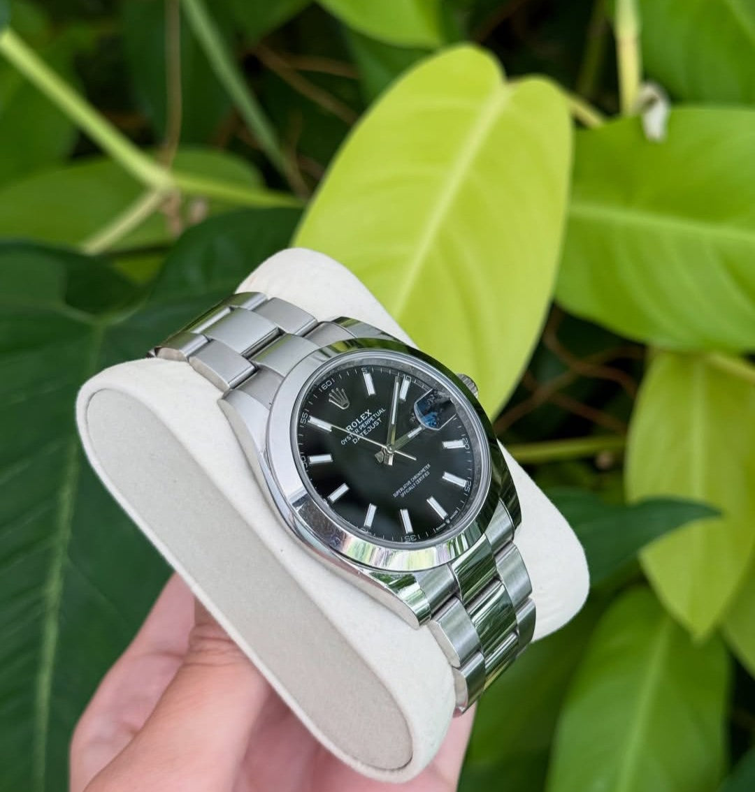 ROLEX DATEJUST OYSTER BLACK DIAL