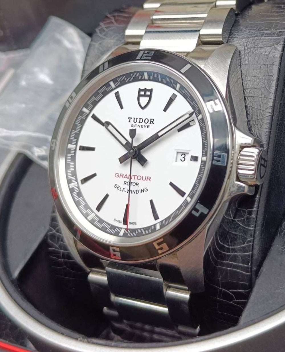 Tudor Grantour White Dial