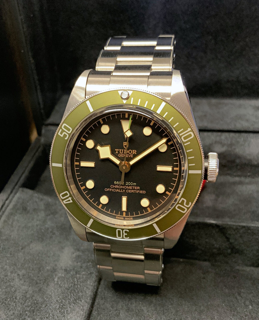 Tudor Heritage Black Bay Harrods Green