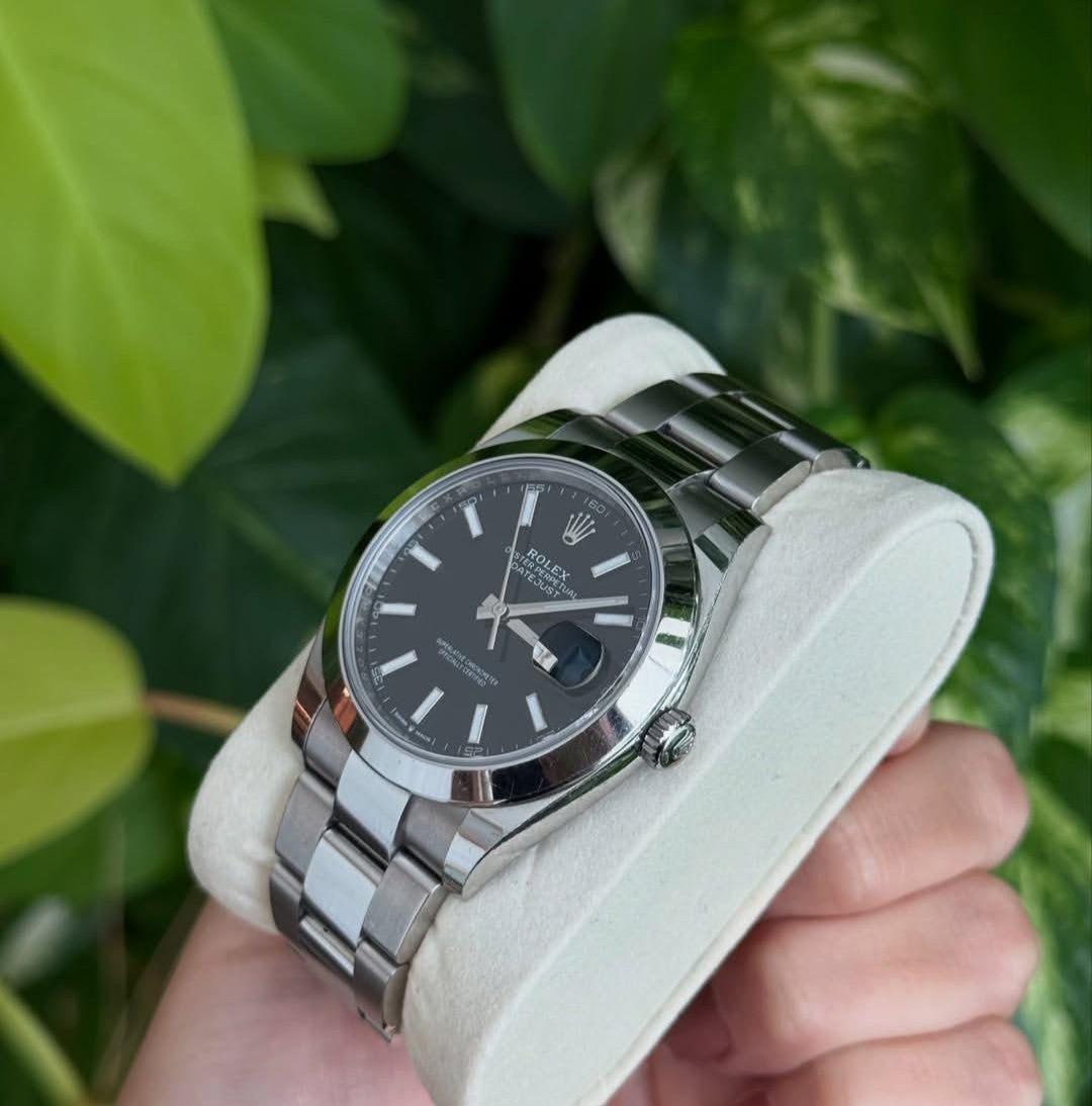 ROLEX DATEJUST OYSTER BLACK DIAL